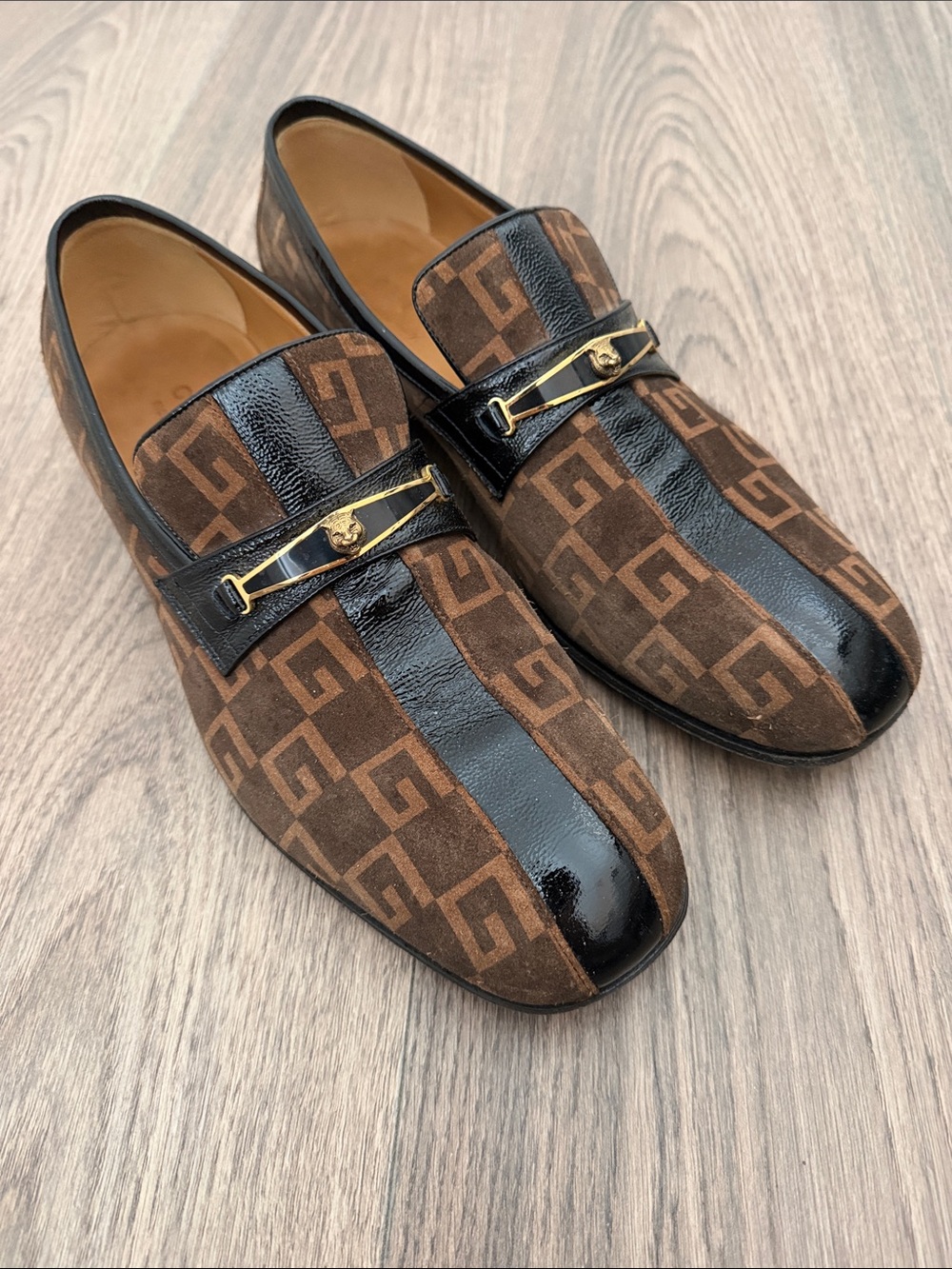 Gucci Men’s sz 11 monogram suede loafers with patent leather